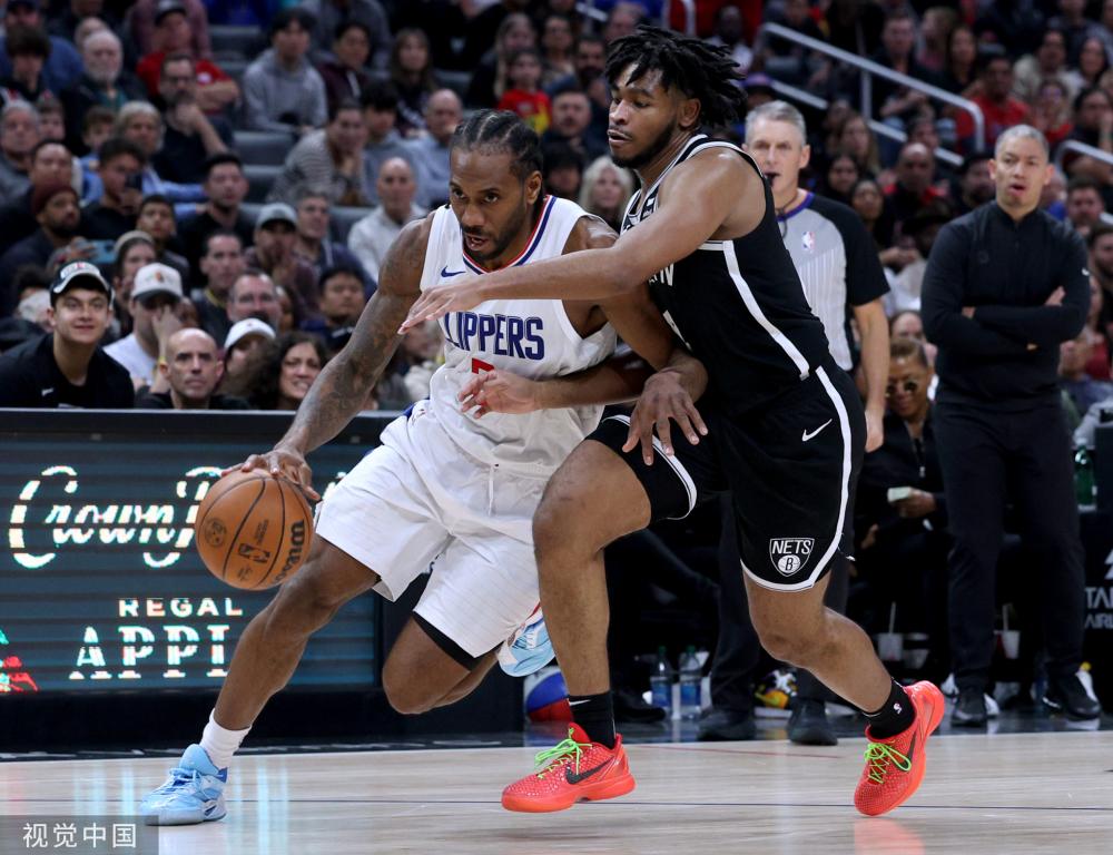 同时为年轻 同时为年轻