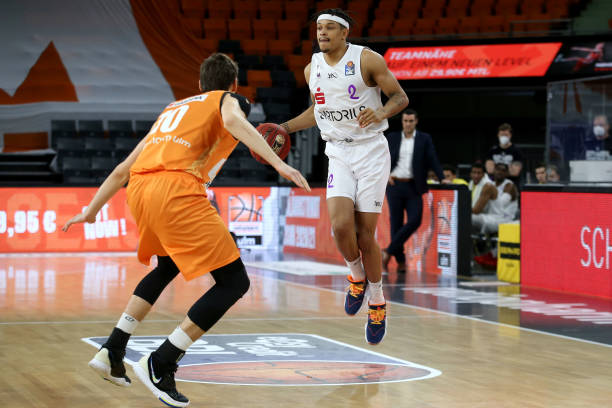 无论是体能 无论是体能